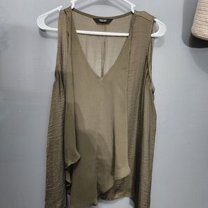Simply Vera Olive Green Tank Top